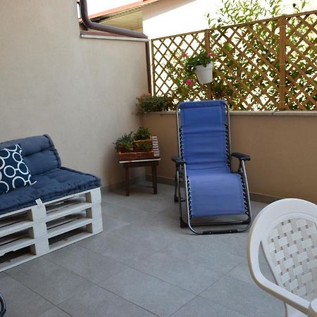 Casa Vacanze Lombardo Santa Teresa Di Riva Exterior photo