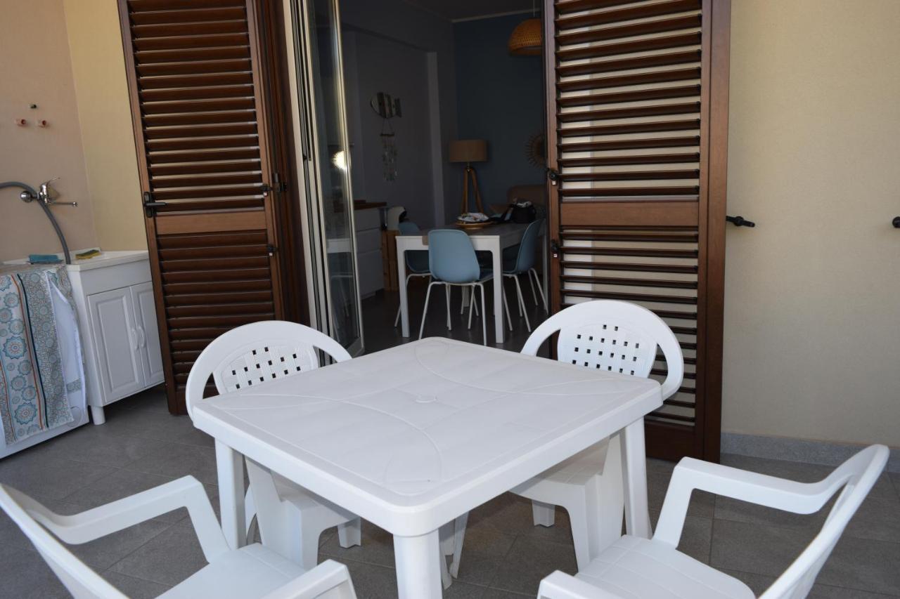 Casa Vacanze Lombardo Santa Teresa Di Riva Exterior photo